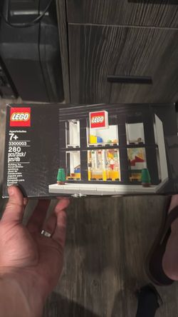 LEGO Store set (contact info removed) retired