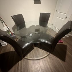 Dining Table & Chairs