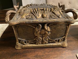 God of War Collectors Edition Box Chest