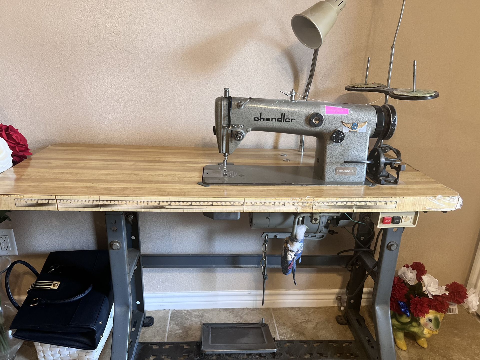 Industrial sewing machine
