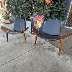 Mid Century Style Chairs