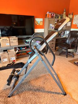 Innova Inversion Table
