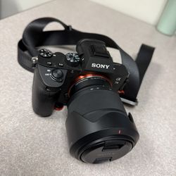Sony a7 iii With 28-70mm Kit Lens