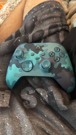 blue camo xbox controller