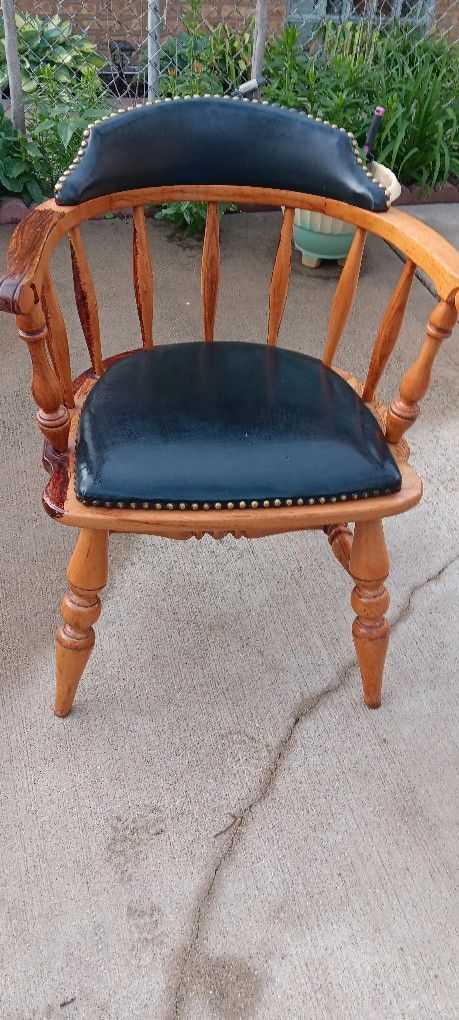 Farm/ Garden Armchair