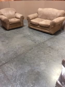 Set of sofa good condition
