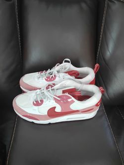 Nike Air Max 90 Futura
Red Stardust