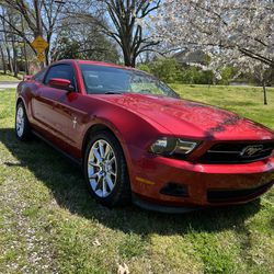 FORD MUSTANG 2011 V6 AUTOMATIC