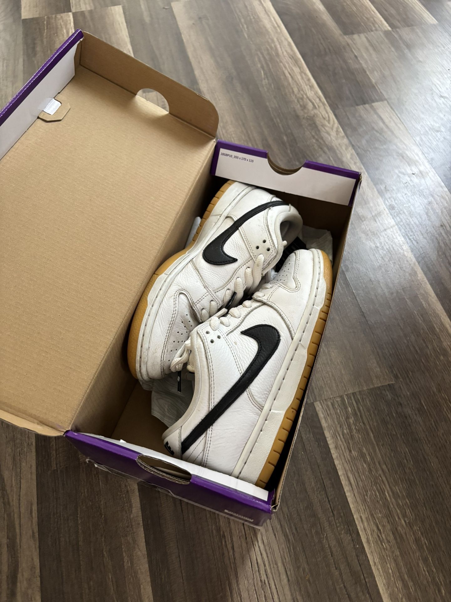 Nike Sb Dunk Low White Gum