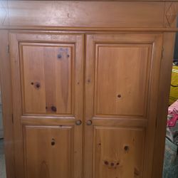 Free sofa and dresser