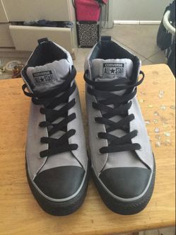 Raiders color Converse