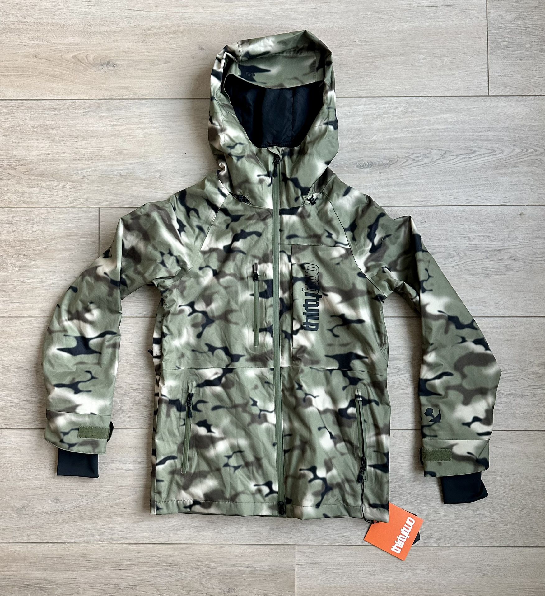 NWT ThirtyTwo Women's Nova Snowboard Jacket