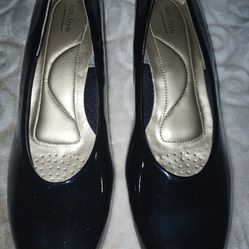 Like Patent leather Heels