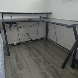 Gaming Desk With Lights
