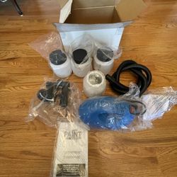 Paint Sprayer Gun Zoom Handheld High Volume Low Pressure Sprayer 30 oz Paint Container + Extra Containers