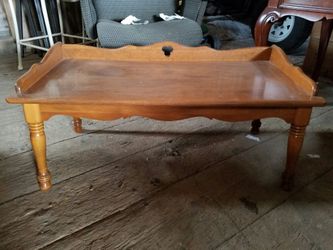 Baumritter Ethan Allen coffee table