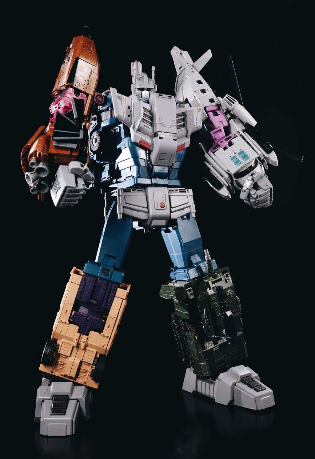 Zeta Toys Bruticus Armageddon Full Set of Combiner MP Scale