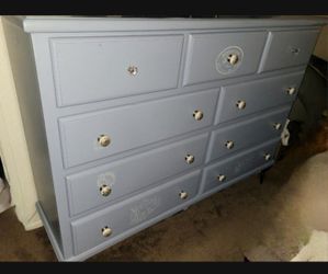 9 Drawer Dresser "PRICE REDUCTION"