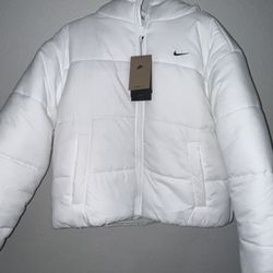 New Nike Puffer 