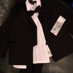 3t Tuxedo $30