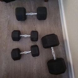 Dumbbells 1(50)  2 (20s) 1 (80)