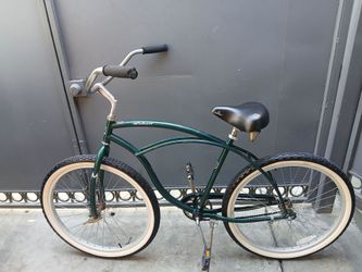 Urban firmstrong beach cruiser bike