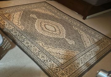 Beautiful Carpet 5x7