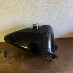 Harley Davidson Sportster Oil Tank