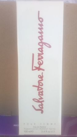 SALVATORE FERRAGAMO POUR FEMME PERFUME