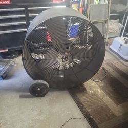 TPI INDUSTRIAL FAN 30"