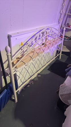 Metal King Size Frame-Goes Into Canopy.
