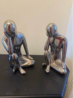 2 pc silver statue