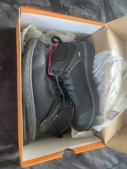NIB Timberland Pro Drivetrain Mid Composite Safety Toe Womens Size 8.5 Black/Pink