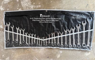 25 PIECE METRIC/STANDARD COMBINATION WRENCH SET