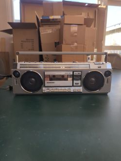 Sanyo stereo radio cassette recorder
