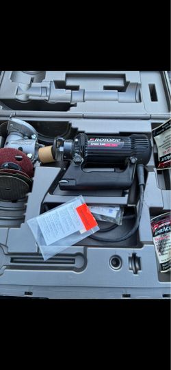 RotoZip Spiral Saw SC5 Kit + Case & Accessories – $65