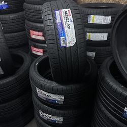 SET OF 4 NEW TIRES 245/35/20 ZETA 