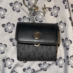 Michael Kors Air Pod Case