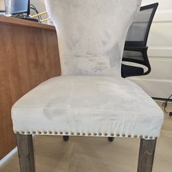 Single Chair