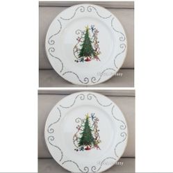 The Grinch Whoville Who Christmas Tree Gold Trim Dinner Plates Set 2 Dr. Seuss