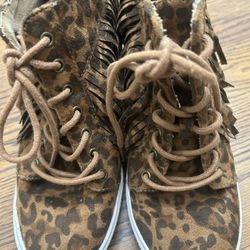 Womens Fringed Leopard Tennis Shoes