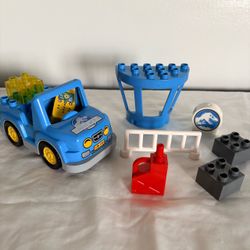LEGO DUPLO Jurassic World T. rex Tower 10880
