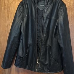 Womens Hooded Zip Up Leather Jacket 