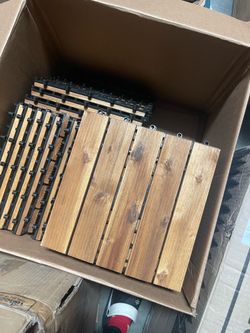 27PCS Interlocking Deck Tiles Outdoor Patio Floor, Natural Wood