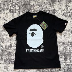 Black On White Bape Head Tee-shirt