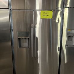 Dacor Stainless Steel Built In Refrigerator TLT