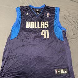Size XL  dirk nowitzki #41 dallas mavericks adidas jersey 