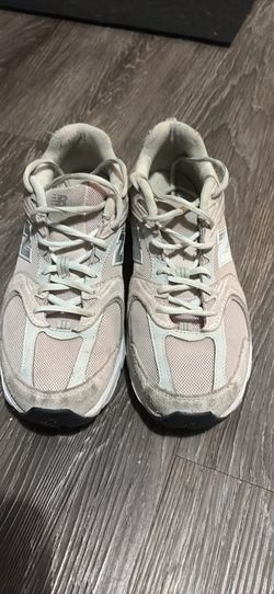 New balance sneakers size I think 8or 9