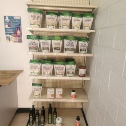 Display / Storage Shelves