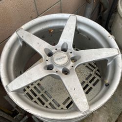 BMW Fitment Moven Wheel 